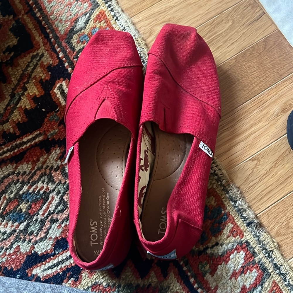 Red Toms Shoes